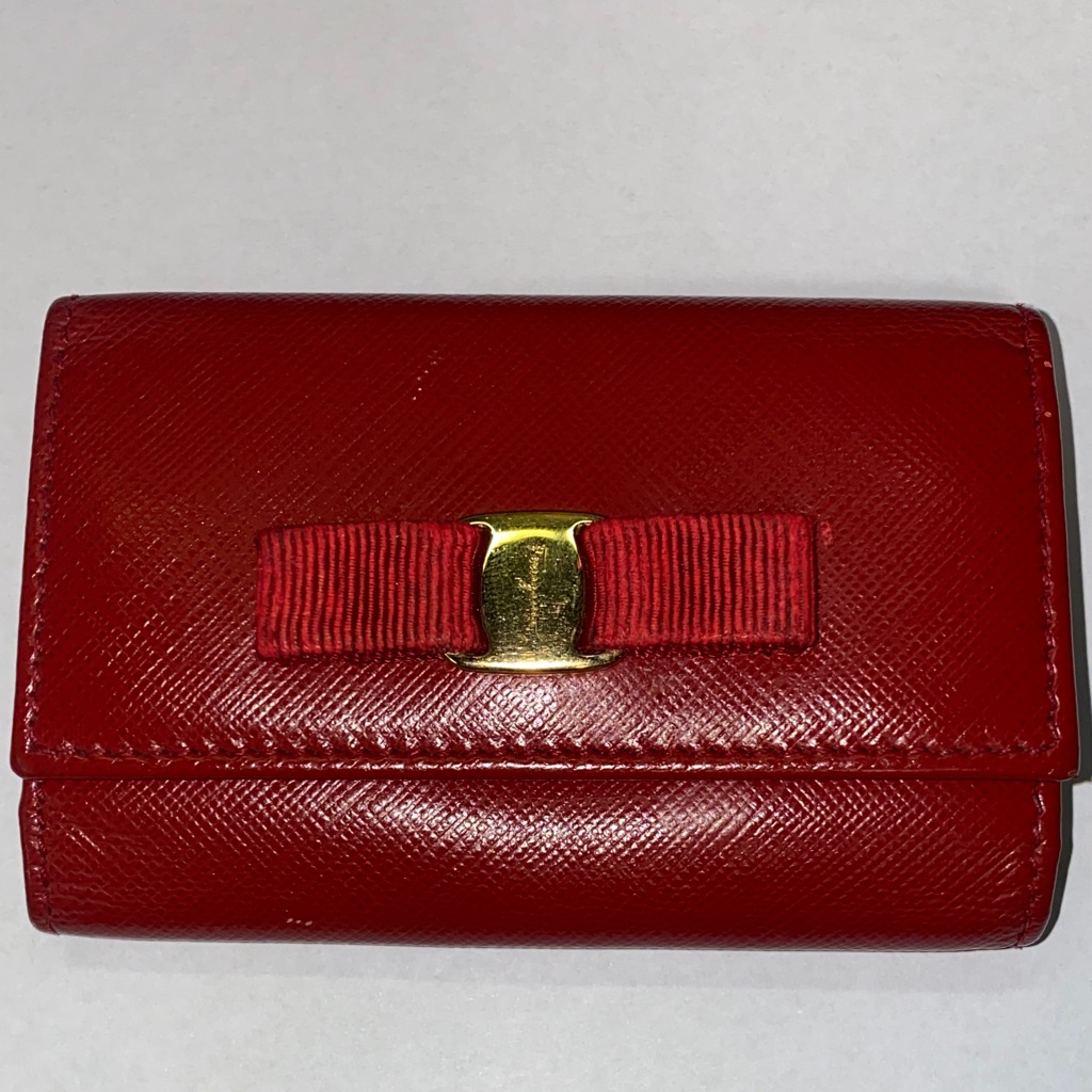Salvatore Ferragamo Red Leather Card Key Holder With Gold Bow Salvatore Ferragamo Red Leather Card Key Holder With Gold Bow